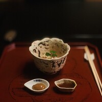 たか田八祥 - ③【造り】
                  鰹、鯛、剣先、平貝
                  泡醤油、ちり酢