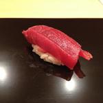 鮨 田なべ - 赤身のづけ