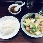 味の大進 - 八宝菜定食