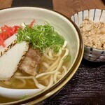 沖縄そば 麺そーれ - 