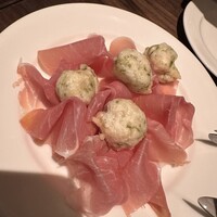 grigio la tavola -  grigio la tavola -