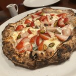 Pizzeria fabbrica 1090 - 苺のピザ