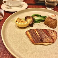 エンパイア・グリル - 