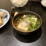 麻布十番 - 食べ物は全て美味で大味ですが安い