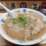 Hacchan Ramen - ラーメン