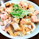 麺屋 いおり - 炙りチャーシュー丼