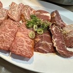 Yakiniku Horumon Fuji - 上ロース+限定ハラミ