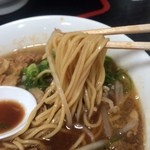 徳島ラーメン 岩田家 - 肉玉子入りラーメン