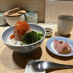 日本橋海鮮丼 つじ半 - 