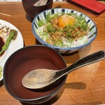 とり吉 - 締めのカレーそぼろご飯　食べれるかな？　ぺろり