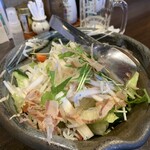 旬菜炭焼 玉河 - 大根しらすおかか梅サラダ