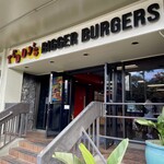 Teddy's Bigger Burgers - 