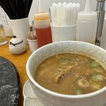 和渦製麺 - しょっぱ旨いスープでした