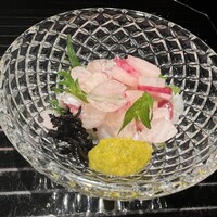 蓬左茶寮 - 鯛の煎酒和え　桜つま