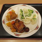 Sushiben - お惣菜(計り売り)　568円