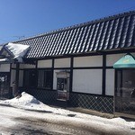 Sobadokoro Fujisato - 本格的おそばはお店へどうぞ。