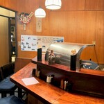 登良屋 - 店内一部