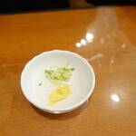 Numata Intaten - ぶしみそラーメンについてくる薬味