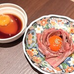 焼肉食べ放題 カルビとタン - 