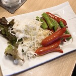 すみれ - ししとう赤ウインナー炒め600円