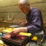 鮨旬美西川 - 大将の所作。（撮影許可を頂いています）