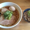 Mendokoro Hiroki - 味玉醤油らあ麺（太麺）とチャーシュー丼