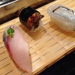 五金 - 鯵、蒸し鮑、サヨリ握り