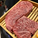 肉山 - 