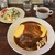 洋食屋 花きゃべつ - 料理写真:チーズハヤシオムライス&常陸牛入りハンバーグ
