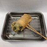 Kushidaore - 肉巻き菜の花