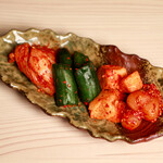Happo Bijin's special kimchi platter