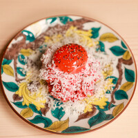 【数量限定】【A4特級】 パルミジャーノチーズユッケ