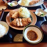 彦家 - 梅しそとんかつ定食（コロッケ単品トッピング）