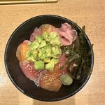 海鮮丼の駅前 - 