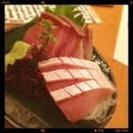 寒ブリは気分がトロける旨さですよ。見た目も最高でしょう。V(^_^)V