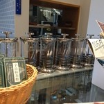 ユーシーシーカフェコンフォート - ハリオの紅茶抽出器具、かな？