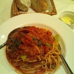 銀座ルヴァン エ ラ ヴィアンド - ラグー豚のトマトソースのパスタ