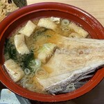 魚と酒 三原 - 真鯛のあら汁