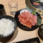 Yakiniku Senri Fujishirodai Ushino Zen - 