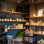 TREE by NAKED - 店内