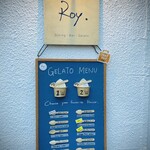 Roy. - 店頭メニューの、酒粕などの掲示に吸い寄せられて……