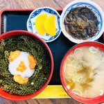 元祖 海ぶどう - 元祖海ぶどう丼(ミニ)    1300円