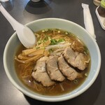 リキ中華料理店 - チャーシュー麺大盛り