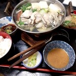 中村家 - 牡蠣ちり鍋定食