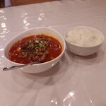 川菜館 - 水煮牛肉＆ご飯