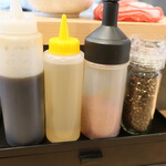 ラーメン 燦獣士 - 卓上調味料