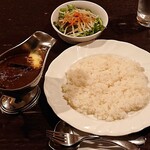 Kyui Bonnu - Cuit Bonne ＠茅場町 ボンヌカレー 1,100円 ＋ 大根サラダ 100円（共に税込）