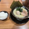 Ichikakuya - 味玉ラーメン（塩）＆無料ライス