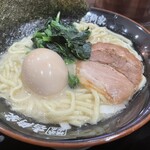 Ichikakuya - 味玉ラーメン（塩）