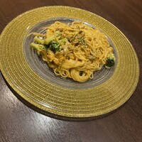 リュクス ダイニング ハプナ - 